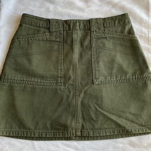 BDG green mini skirt! Size M